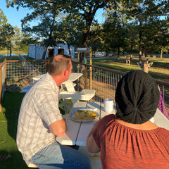 Dine with the Giraffes