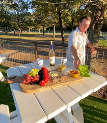 Snack with the Giraffes