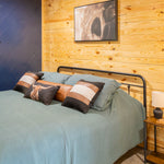 Cattle Crossing (Single King)